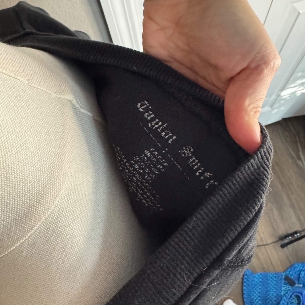 Taylor Swift Black Reputation Crewneck - image 4